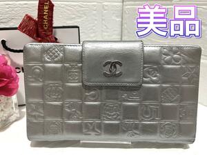 【美品】CHANEL アイコン 長財布 シルバー 208