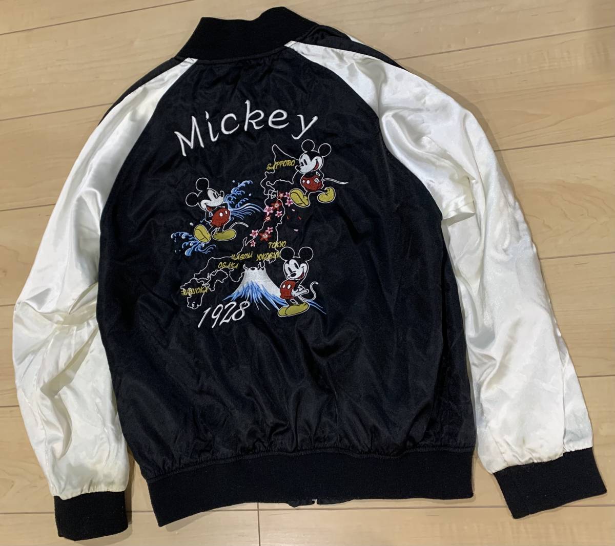 Yahoo!オークション -「ミッキースカジャン」(ファッション) の落札