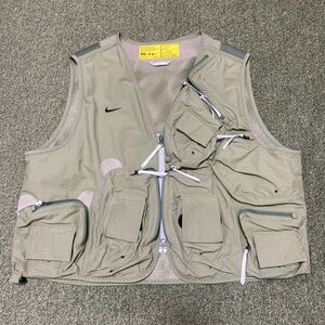 NIKE ナイキ ISPA UTILITY VEST CZ3209-205 ユーティリティベスト カーキ L 美品