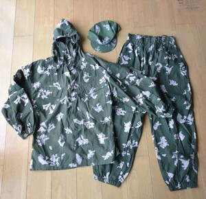 ロシア軍、ベリョーズカ,迷彩服、KZM,キャップ付き