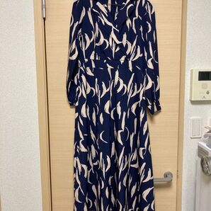 ロングワンピース 長袖 ネイビー 紺