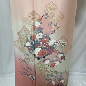 Art hand Auction [Wellriver] Hand-painted Yuzen Visiting Kimono, Gold Processing, Gold Leaf, All Over Flower Pattern, High Quality Pure Silk, Height 160cm, Japanese Clothes #A632, fashion, women's kimono, kimono, hanging