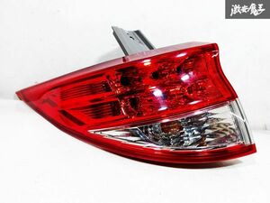 LED点灯OK！ トヨタ 純正 ACR50W 50系 エスティマ 中期 後期 LED テールライト ランプ レンズ 左 左側 助手席 外側 ICHIKOH 28-205 棚A3C