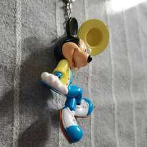Disney ミッキーマウス フィギュア キーホルダー ／ バケーション マスコット ディズニー _画像3