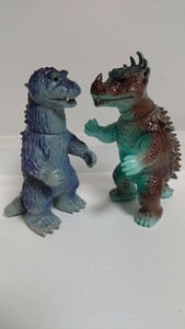  rare * Bear model all monster collection * reverse . Godzilla & Anguirus * sofvi 2 kind set * middle size 