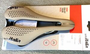 新品 SELLE ITALIA SLR BOOST SUPERFLOW Ti316レール L3(145mm X 248mm) 即決 グラベル シクロクロス