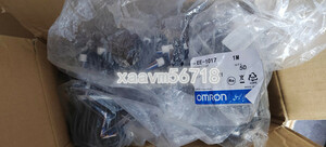 新品 　OMRON/オムロン 　EE-1017　光電センサー 【保証付き】