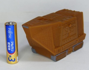 「サンドクローラー & R2-D2」フィギュア■1997年 KFC スターウォーズトリロジーキャンペーン　Sandcrawler