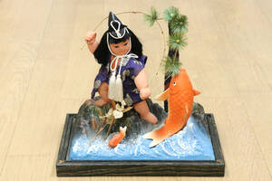 日本人形　男　魚釣り　インテリア置物　横28㎝×奥行き17.5㎝×高さ25㎝　ケース無し　飾り　中古品