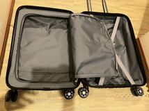 【スーツケース】VARNIC スーツケース キャリーバッグ キャリーケース 機内持込 40.5L 訳あり_画像8