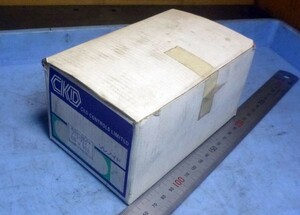 D093 ソレノイド CKD AS-30N 200V 4kg 20mm 置古し未使用品！