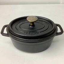 ストウブ STAUB 17cm ピコ ココット オーバル 鉄鍋 黒 ブラック【Y1094】_画像1