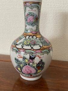 中国美術 中国 廣彩花瓶 大清乾隆年製古玩 唐物