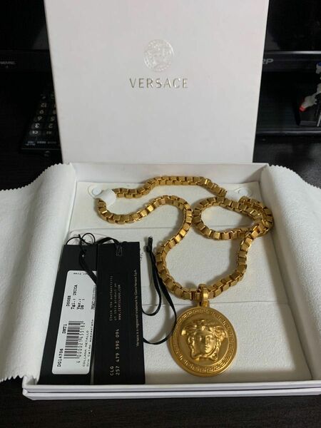 ヴェルサーチVersace ネックレス