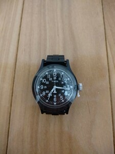 新品同様 正規品 TIMEX タイメックス キャンパー ＴＷ2V19800 黒