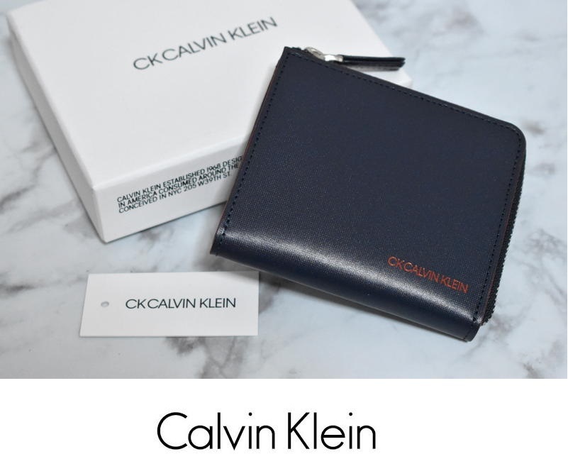 ck Calvin Klein 二つ折り財布の新品・未使用品・中古品｜PayPayフリマ