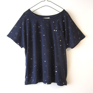 美品　OLIVE de OLIVE　金の星が付いた夜空のような半袖Tシャツ