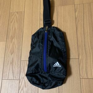 アディダス ショルダーバッグ 男の子に Adidas