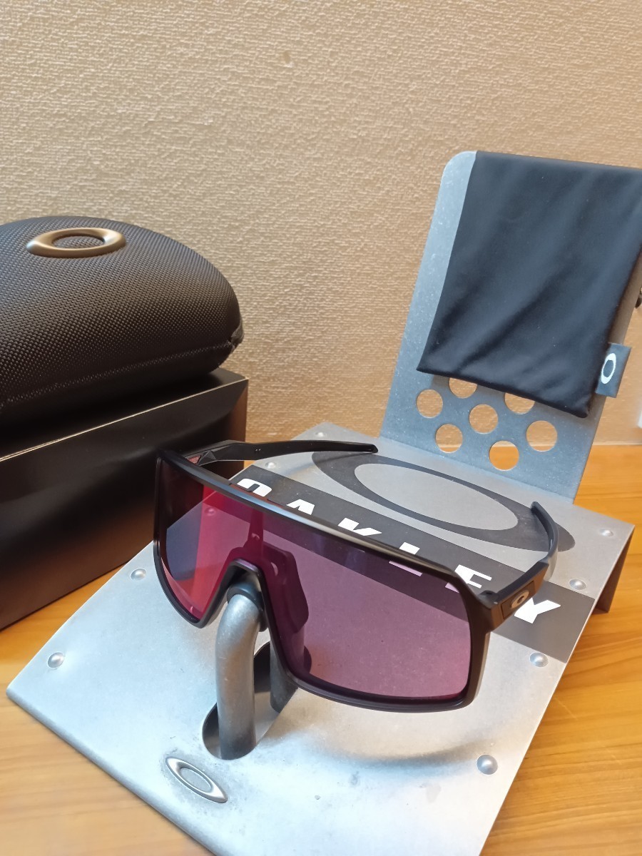 オークリー oakley SUTRO スートロ bigboss 新庄剛志 愛用モデル 価格