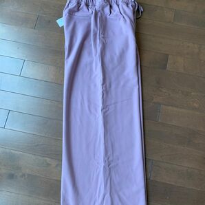 ドニーユ　38 薄紫　パープル　パンツ　ワイド　未使用　タグ付　定価1万5千円