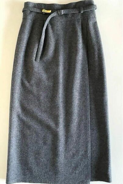 ウール100%　冬物　ハイウエストペンシルラップスカート　極暖　ベルト付き　グレー