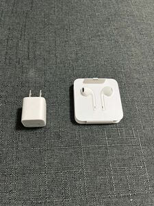 Apple EarPods with Lightning Connector & 5W USB電源アダプタ
