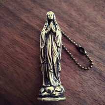 聖母マリア　真鍮　キーホルダー　御守り　キーチェーン　ウォレットチェーン　ブラス_画像1