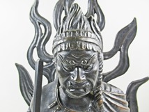 ◆[A7]ブロンズ彫刻　「不動明王座像」　銅製　精密細工　高さ/約42cm　重量/約8.5kg　仏像　仏教美術　仏教工芸品　_画像3