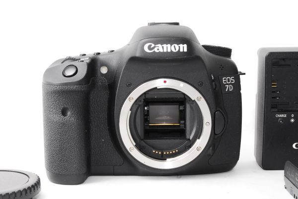 年最新ヤフオク!  canon 7d バッテリーキヤノンの中古品・新品