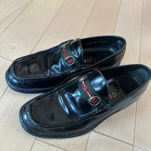 GUCCI ローファー