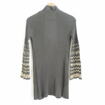 美品 MISSONI ミッソーニ シェブロンストライプ 長袖 フロントオープン ボタンレス ニット カーディガン 42 カーキ_画像2