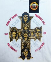 GUNS N ' ROSES ガンズ・アンド・ローゼズ フロントプリント Ｔシャツ ホワイト メンズ Mサイズ_画像3