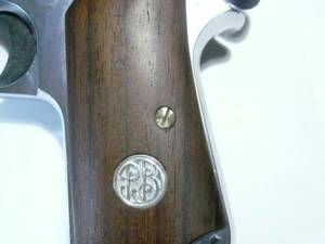 タナカ ベレッタ m1934 真鍮製 グリップスクリュー★