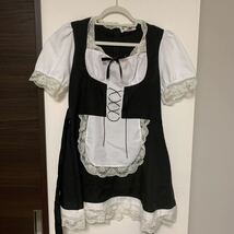 メイド服　メイドグッズA&T 中古　コスプレ衣装_画像1