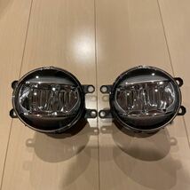 新車外し トヨタ 純正 LED フォグランプ プリウス ヴォクシー アクア レクサス 30 アルファード ヴェルファイア KOITO 48-150 左右セット_画像1