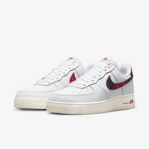 NIKE AIR FORCE 1 '07 LV8 DV0789-100 エア フォース 白×赤チェック US11