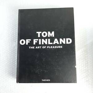 TOM OF FINLAND THE ART OF PLEASURE TASCHEN トム・オブ・フィンランド ゲイ アート 男性画 肉体美 マッチョ マッスル 大型本