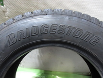 中古スタッドレスタイヤ　205/65R16　ブリヂストン　BLIZZAK W979　6～7ｍｍ　2022年式　6本セット_画像5