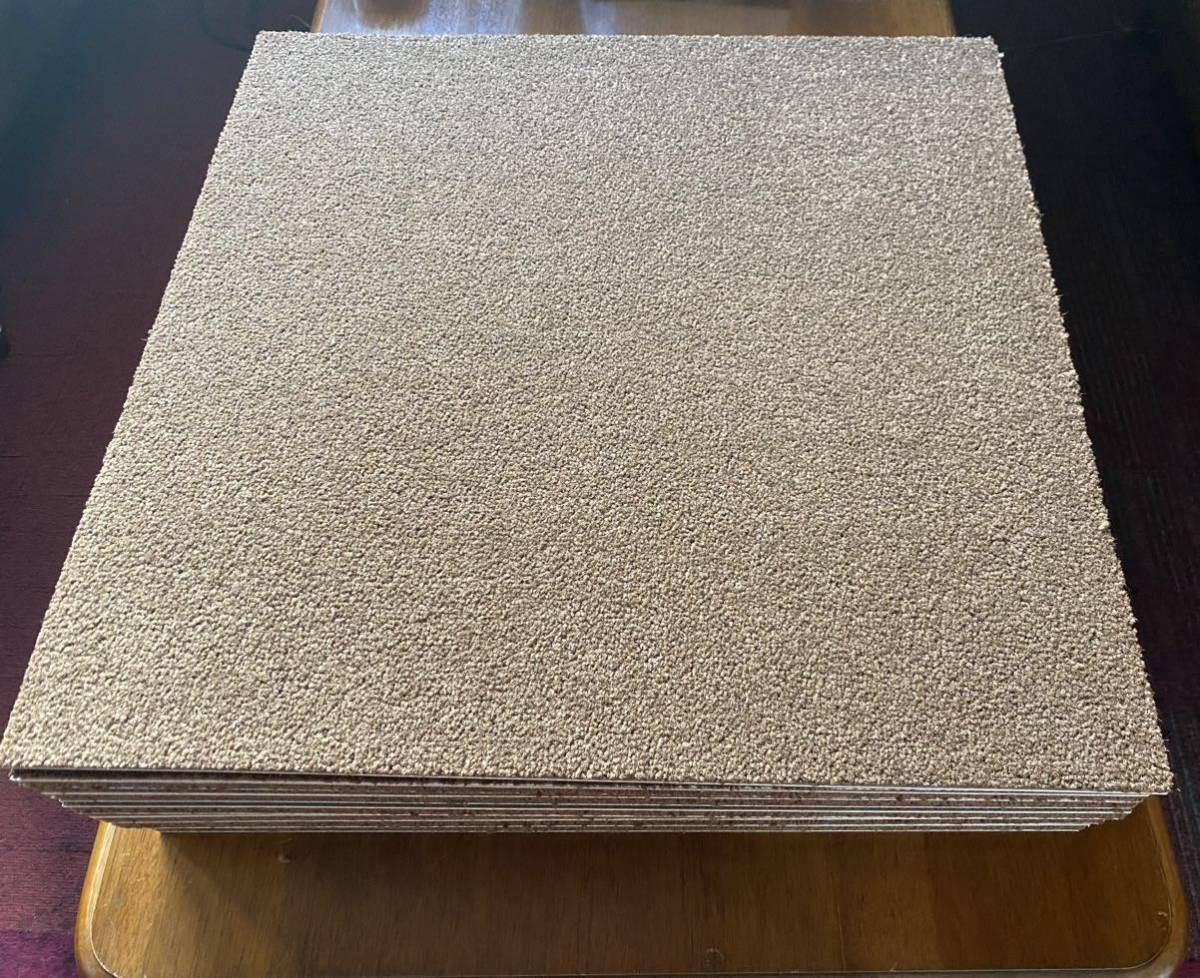 ☆タイルカーペット 未開封・未使用品 東リ (日本製)50×50 96枚