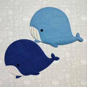 クジラのコースター　ブルー系2枚セット　－ハンドメイド－