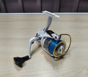 RYOBI ECUSIMA 4000Si 中型スピニングリール