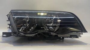 BMW E46 3 Series rightヘッドLight　BOSCH ボッシュ製New item ボッシュ品番 0301089606 （管理番号A76）