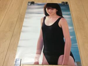 小沢なつき　水着　ポスター　73cm×51.5cm　歌手　女優　当時物　　　　　　KK2　　　　P8