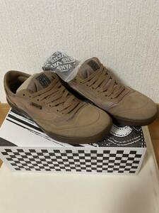 未使用　vans a.v.e バンズ　スニーカー　スケシュー NIKE アシックス adidas