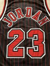 ■希少 90s NBA　BULLS マイケル・ジョーダン JORDAN　ユニフォーム　オーセンティック　ジャージ　チャンピオン製　当時物　刺繍　L　44_画像7