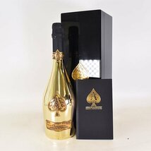 ★アルマン ド ブリニャック ブリュット ゴールド/金 並行品 ＊冊子 箱付 750ml/1,675g シャンパーニュ ARMAND DE BRIGNAC K050148_画像1