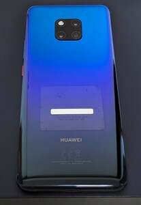 HUAWEI Mate 20 Pro （トワイライト）6.39インチ デュアルsim GooglePlay使用可　IP68防水　ライカとのコラボカメラ　指紋認証　顔認証