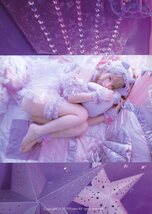 えなこみゅ(えなこ/『Sugar Sweet Trip』/コスプレ写真集(オリジナルコスチューム)/2019年発行 76ページ_画像2