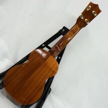 1円～ Kamaka Ukulele HF-1 ウクレレ ケース付 動作未確認 現状品 ※同梱不可 y73-2104249【Y商品】_画像4