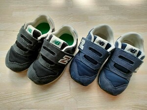 ★ニューバランス373 ベビースニーカー13.5cm 2足セット ブラック ネイビー 男の子 女の子 new balance 靴 シューズ 双子 黒 紺